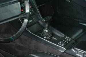 Afbeelding 40/50 van Porsche 928 S4 (1989)