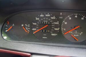 Image 22/24 of Porsche 944 Turbo (1988)