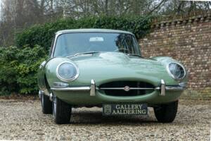 Afbeelding 37/50 van Jaguar E-Type 4.2 (1967)