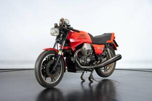 Image 2/49 de Moto Guzzi 850 LeMans (1981)