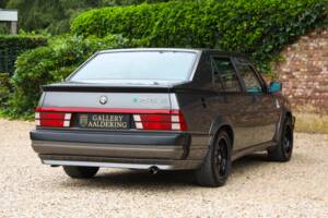 Image 49/50 of Alfa Romeo 75 3.0 V6 QV (1988)