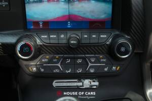 Image 21/23 of Chevrolet Corvette Stingray (2019)