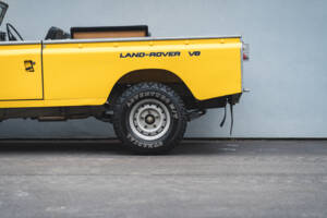 Image 67/98 of Land Rover 109 (1983)