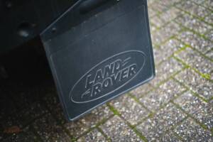 Image 21/41 of Land Rover Defender 90 "50th Anniversary" (1999)