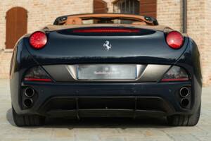 Afbeelding 14/50 van Ferrari California (2010)
