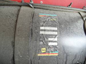 Image 22/24 of Land Rover 110 (1986)