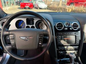 Bild 12/26 von Bentley Continental Flying Spur (2007)