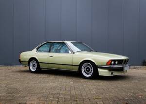 Bild 2/32 von BMW 633 CSi (1978)