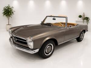 Bild 4/22 von Mercedes-Benz 230 SL (1966)