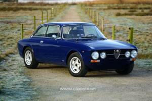 Bild 2/21 von Alfa Romeo 1750 GT Veloce (1972)