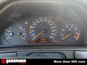 Image 9/15 of Mercedes-Benz E 320 (1998)