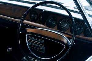 Bild 28/50 von BMW 2000 CS (1971)