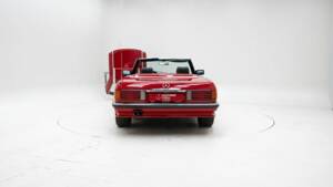 Bild 7/15 von Mercedes-Benz 280 SL (1984)