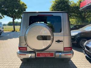 Image 6/28 de Mercedes-Benz G 500 (LWB) (2019)