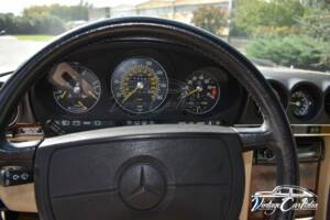 Image 45/75 de Mercedes-Benz 560 SL (1986)
