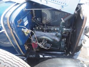 Image 29/60 of Ford Model A De Luxe (1931)