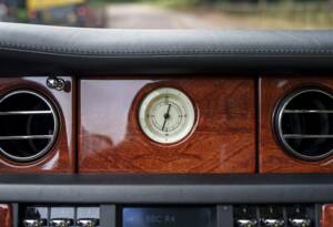 Image 22/35 of Rolls-Royce Phantom DHC (2008)