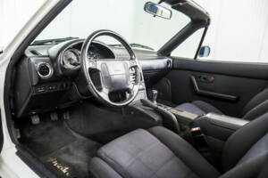 Image 11/50 de Mazda MX-5 1.6 (1990)