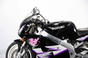 Afbeelding 23/45 van Suzuki RGV 250 Gamma (1992)