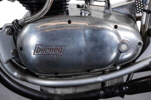 Immagine 8/32 di Berneg Fario 175 (1952)