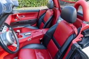 Image 44/50 of BMW Z8 (2002)