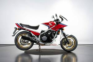 Immagine 5/50 di Honda VF 750 (1983)