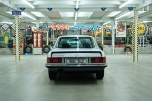 Image 10/50 de Mercedes-Benz 500 SLC (1981)