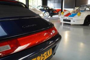 Image 34/50 de Porsche 911 Carrera (1995)