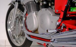 Image 72/99 of MV Agusta 750 Sport (1971)