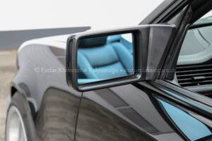 Image 31/33 of Mercedes-Benz E 200 (1994)