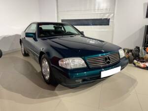 Afbeelding 3/36 van Mercedes-Benz SL 320 (1996)