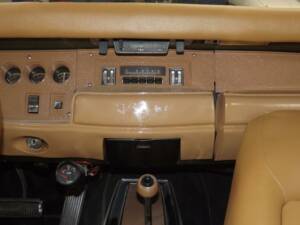 Image 15/50 of Dodge Charger 383 (1969)