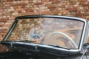 Bild 25/50 von Mercedes-Benz 190 SL (1961)