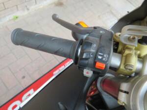 Immagine 13/50 di Ducati 916 Senna I (1997)