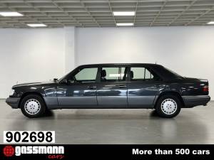 Afbeelding 1/15 van Mercedes-Benz E 280 Unikat (1994)