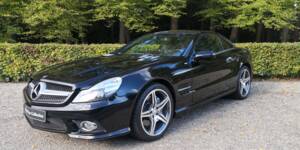 Image 4/45 of Mercedes-Benz SL 350 (2010)
