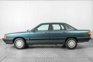 Image 9/41 of Audi 100 - 2.0 TD (1986)