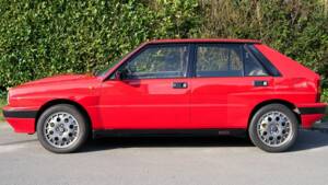 Immagine 1/8 di Lancia Delta HF Integrale 16V (1990)