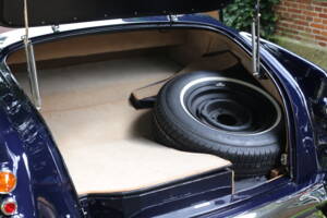 Afbeelding 44/47 van Bentley S1 DHC Park Ward (1956)