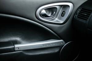 Bild 21/50 von Aston Martin V12 Vanquish (2002)
