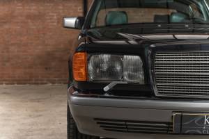 Image 11/50 of Mercedes-Benz 500 SEL (1988)