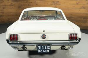 Image 14/19 of Ford Mustang GT (1966)