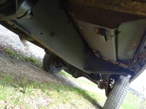 Image 14/24 of Land Rover 110 (1986)