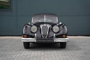 Image 7/50 of Jaguar XK 140 DHC (1956)
