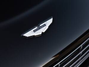 Bild 14/74 von Aston Martin V12 Vantage (2012)