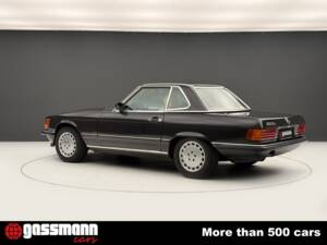 Afbeelding 9/15 van Mercedes-Benz 500 SL (1987)