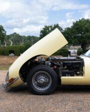 Image 35/40 de Jaguar Type E 4.2 (1966)