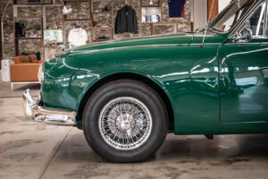 Image 9/32 of Jaguar Mk II 3.4 (1967)