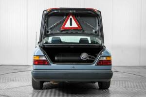 Bild 38/50 von Mercedes-Benz 230 E (1985)