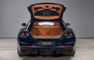 Bild 27/38 von Ferrari GTC4Lusso (2017)